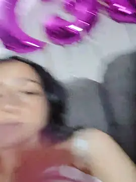 Meegann_Lovee stripchat live cam model
