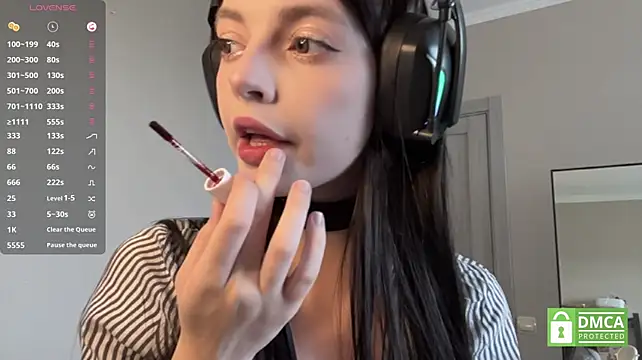 ReikoBartone stripchat live cam model