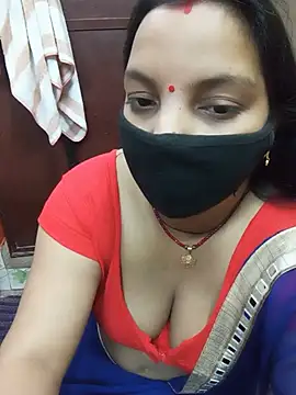 Manjudear stripchat live cam model