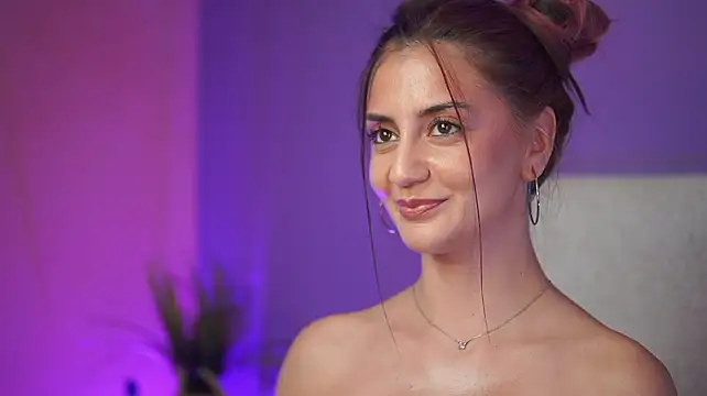 SabrinaHope stripchat live cam model