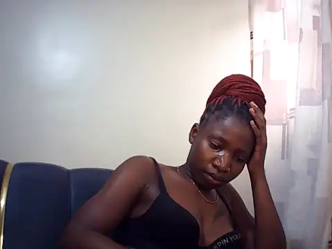 chocolate-juice stripchat live cam model