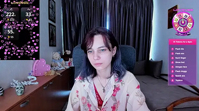 MiniLysii stripchat live cam model
