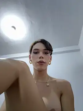 Carlita_cute stripchat live cam model
