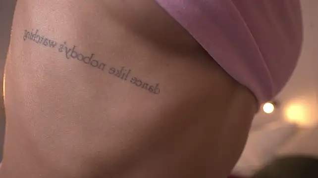 ValerieHill stripchat live cam model