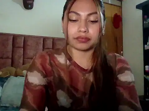 Miaa-Collings stripchat live cam model