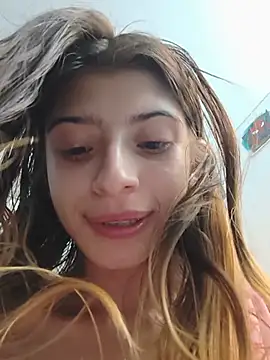 KratosAfroditacs stripchat live cam model