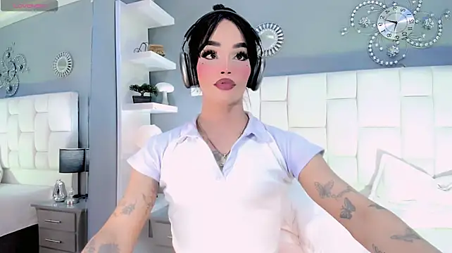 ExoticlanaDoll stripchat live cam model