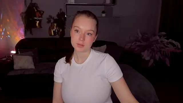 ValeriSunny stripchat live cam model