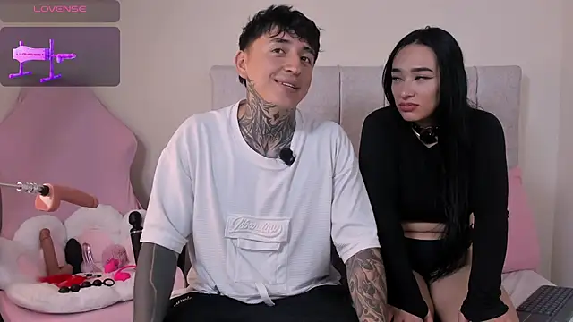 milaxdaren stripchat live cam model