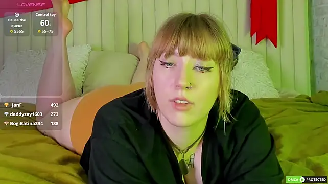 RachelCart stripchat live cam model