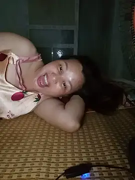 -Iloveyou9999- stripchat live cam model