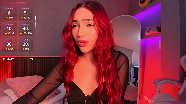 AriiCherry stripchat live cam model