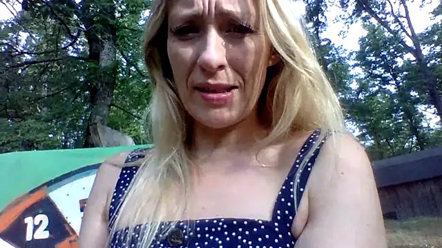 Ashphroditegemini stripchat live cam model