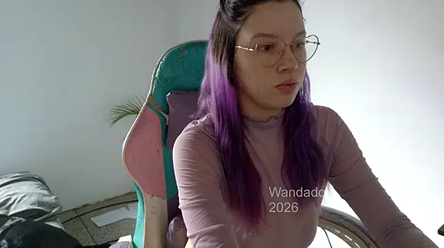 WandaDoll stripchat live cam model