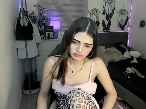 tstoni_talks stripchat live cam model