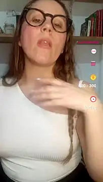 SofiEsteves stripchat live cam model