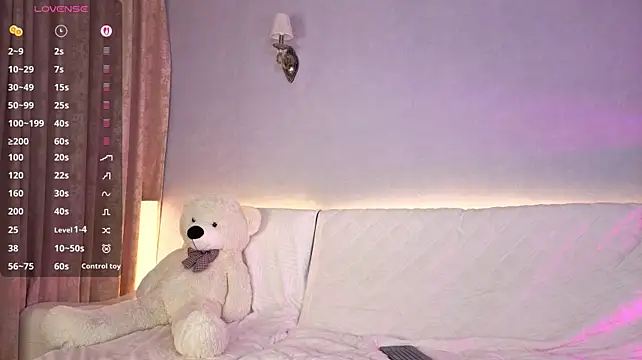 Ellijoys stripchat live cam model