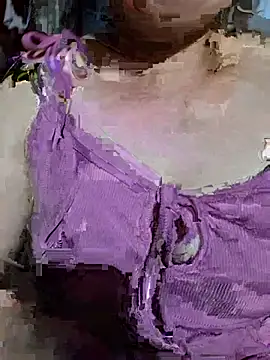 on2008 stripchat live cam model