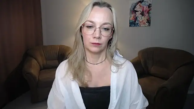 Ava_Elior stripchat live cam model