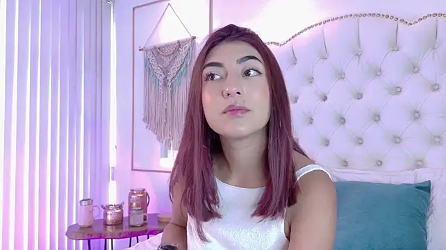 AriaStonne stripchat live cam model