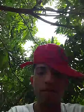 soymartinez2004 stripchat live cam model