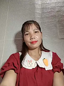 Gee_hot stripchat live cam model