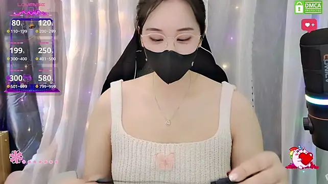 Dully_ana stripchat live cam model