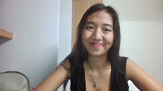 JenneferMicheau stripchat live cam model