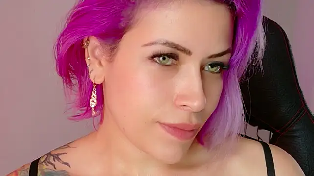 Natalia_Montoya stripchat live cam model