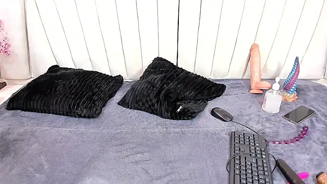 pattynauthitglo stripchat live cam model