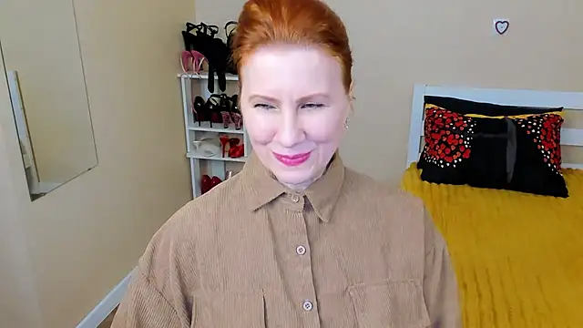 FoxySophia stripchat live cam model