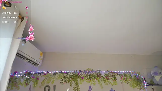mia_nicols stripchat live cam model