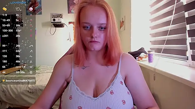 Kofein stripchat live cam model