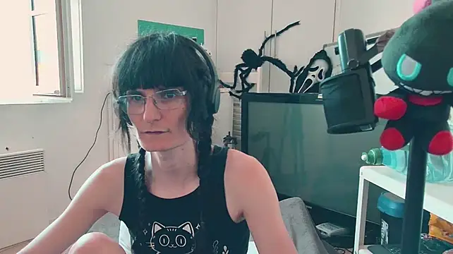 CeriseLapine stripchat live cam model