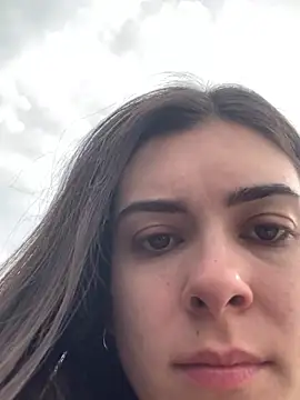 fer-nanda stripchat live cam model