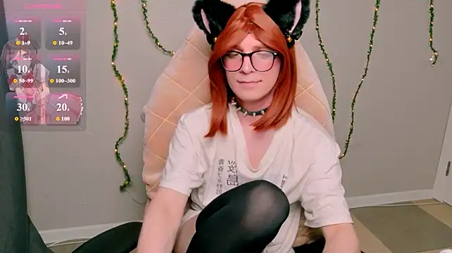 FoxyPuff stripchat live cam model