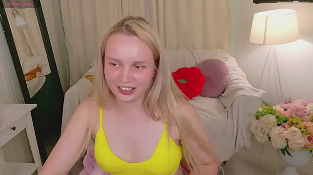 Beatrica_Klein stripchat live cam model