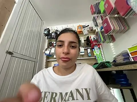 dakota_le stripchat live cam model