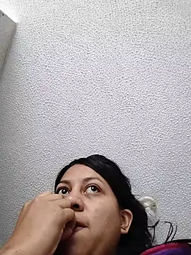 Tiphanydirty3 stripchat live cam model