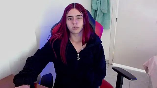 Maximesex stripchat live cam model