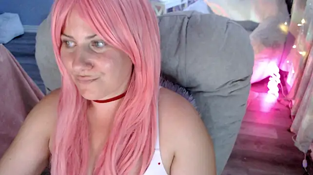 BellaStar84 stripchat live cam model