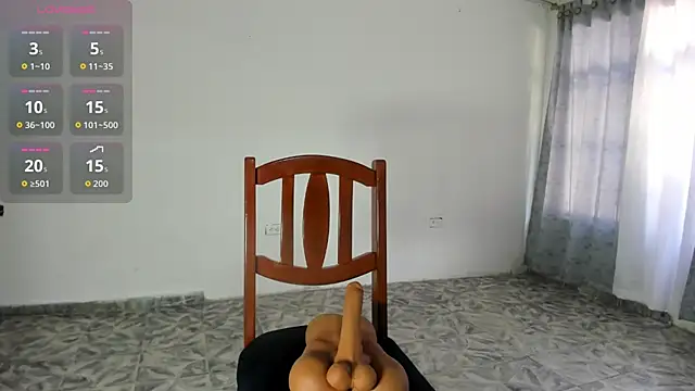 Sophia_Moons_ stripchat live cam model