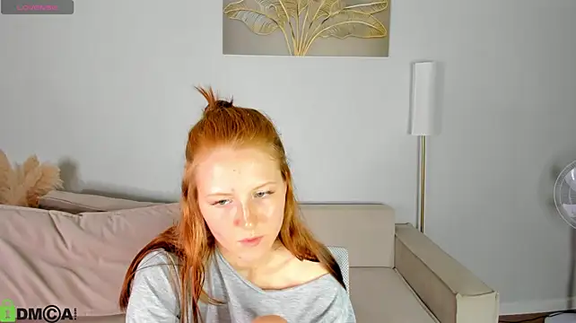 Charlotte_Smitee stripchat live cam model