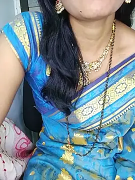 Deepa_kannadatelugu stripchat live cam model