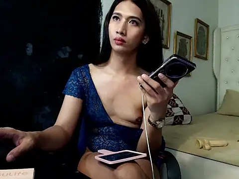 Maricar31 stripchat live cam model