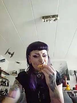 Purple_Coffin666 stripchat live cam model