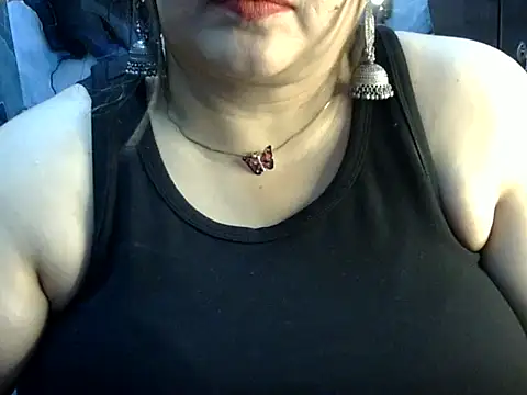 Soniya_Sha stripchat live cam model