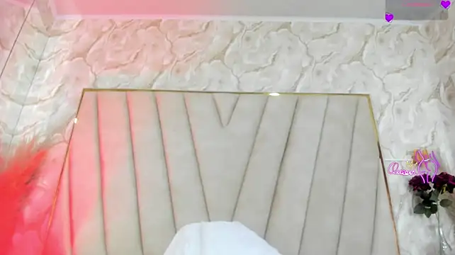 LilitRobins stripchat live cam model