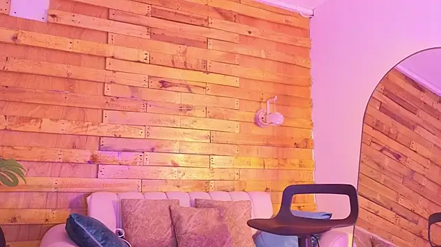 miss_scarley stripchat live cam model