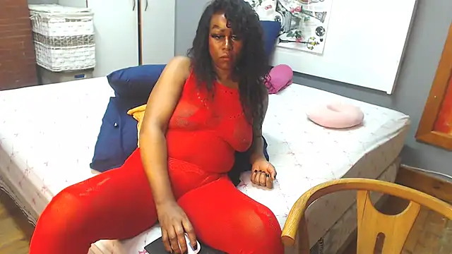 PEBBLES365 stripchat live cam model